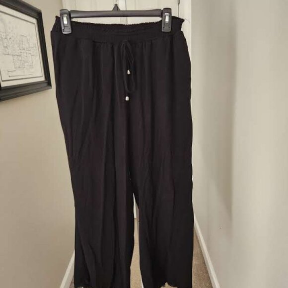 BloomChic Wide Leg Flowy Pant - 14/16 - 1X - Picture 5 of 6